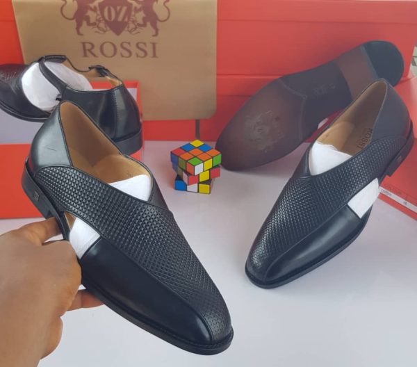 Men's black sandal