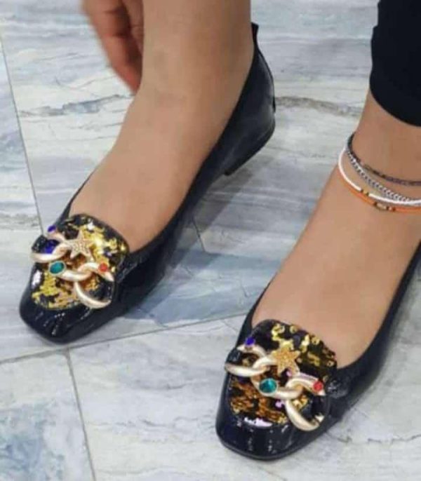 Patent leather shoe
