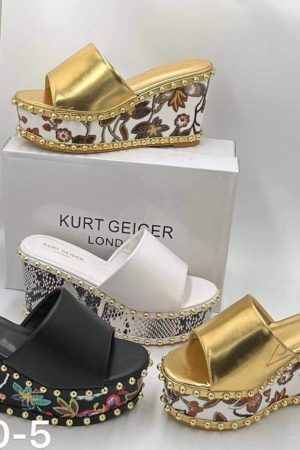 black ,white and gold are available